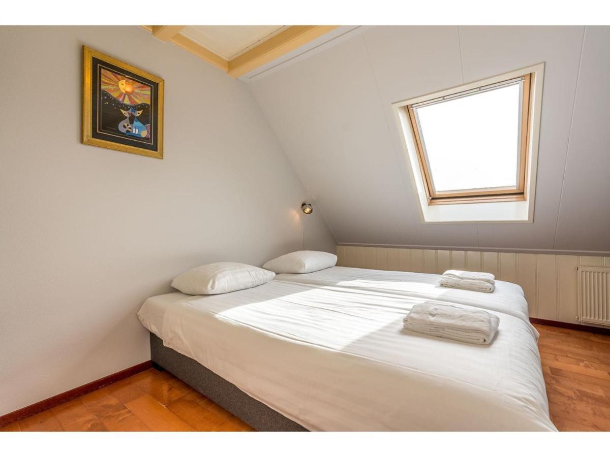 Charming Holiday Home In Texel Near Sea Oost  Eksteriør billede